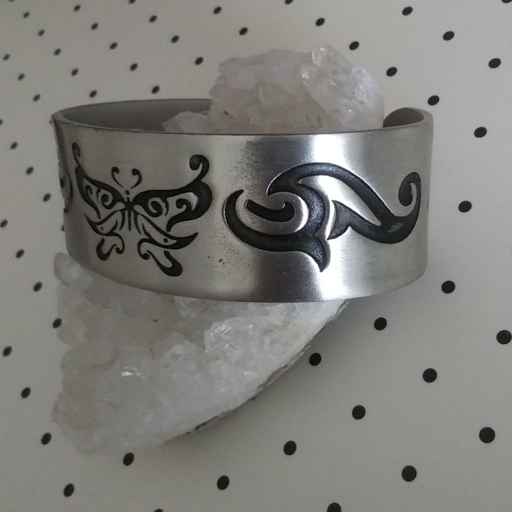 Tribal Celtic Butterfly Punk Goth Viking Wide Cuff Bracelet Silver Pewter - Picture 9 of 10
